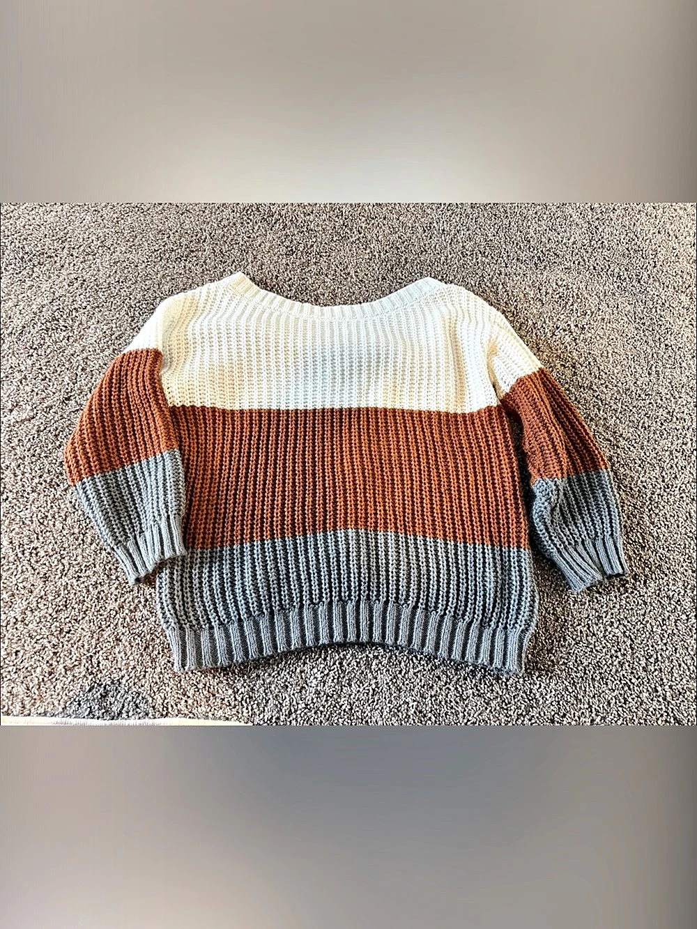 Women’s Color Block Sweater
